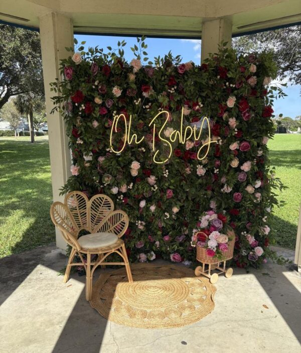 8 x 8 Rose Garden Flower Wall