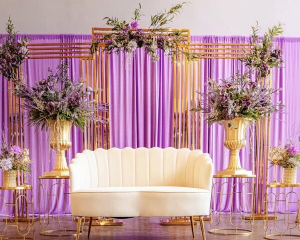 Ivory Flower Velvet Loveseat